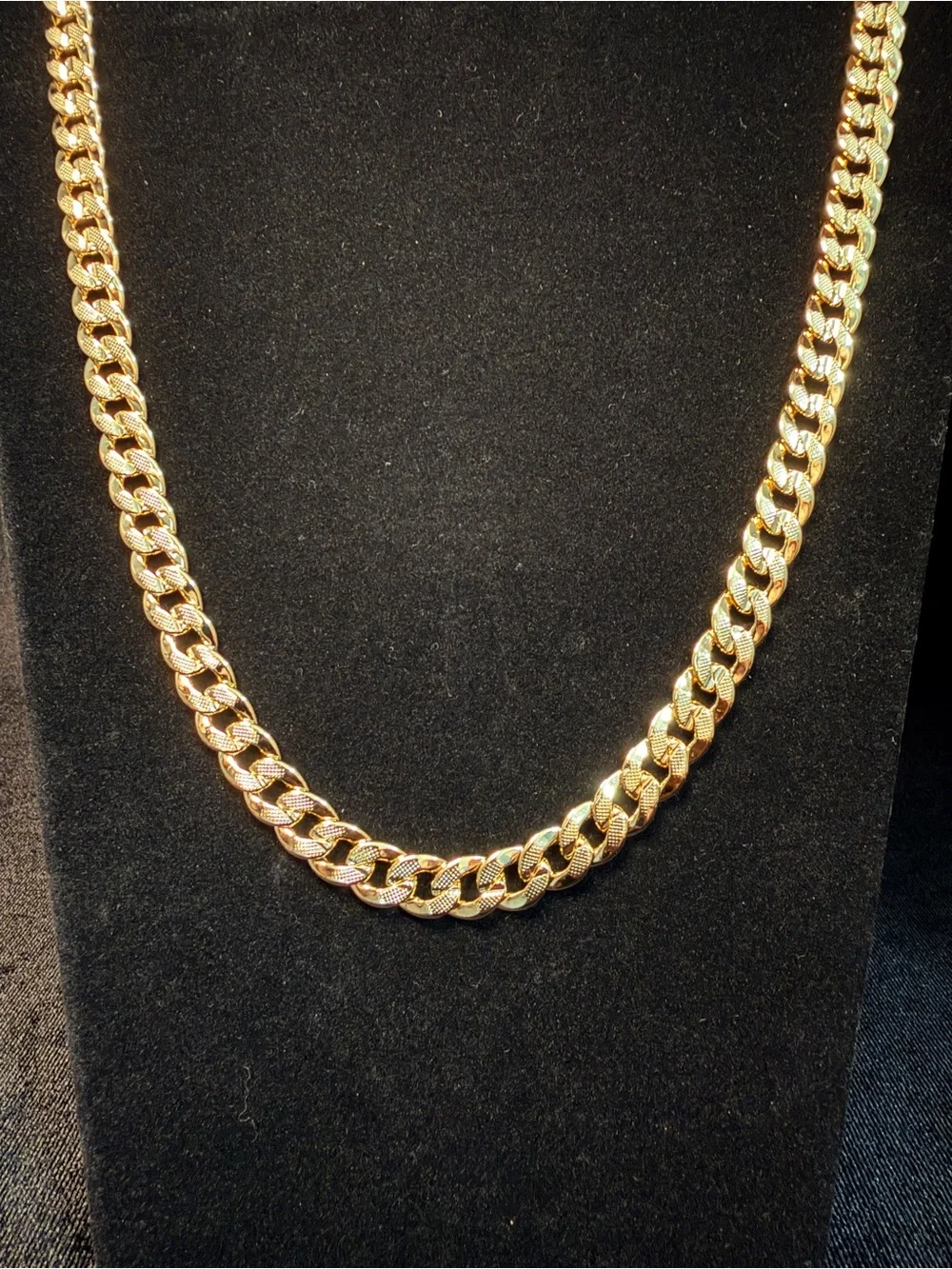 Diamond Cut Concave Cuban Necklace 14K Stamped Gold Filled 24in 9.5MM Brand New